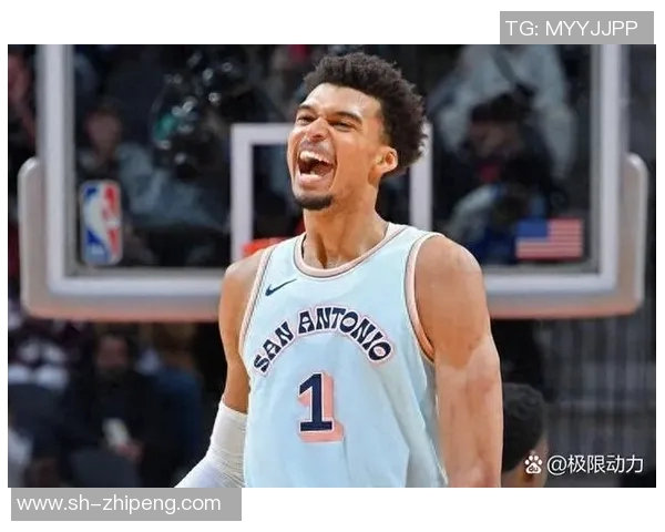 2020年NBA勇士与马刺激战回顾:精彩瞬间与赛季亮点分析 2020年NBA勇士与马刺激战回顾:精彩瞬间与赛季亮点分析