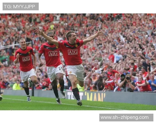 曼城与曼联巅峰对决再度上演谁将赢得这场城市德比的荣耀 曼城与曼联巅峰对决再度上演谁将赢得这场城市德比的荣耀