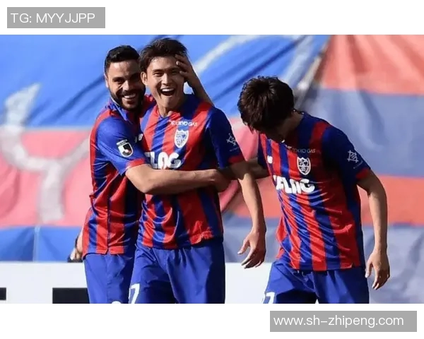 浦和红钻迎战大阪樱花争夺联赛关键三分的激烈对决