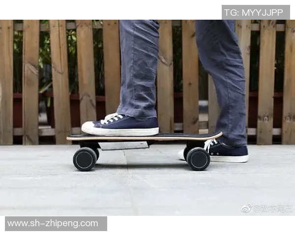 深圳滑板队战术揭秘：滑板巨献背后的团队精神与技巧分析