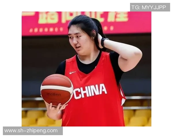 明星转身篮球的魅力与挑战从荧幕到赛场的华丽转变